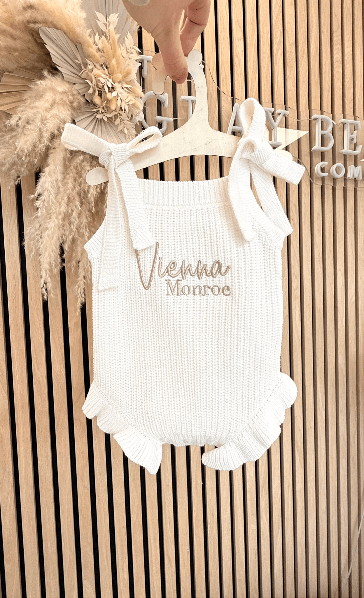 The White Edit | Collection