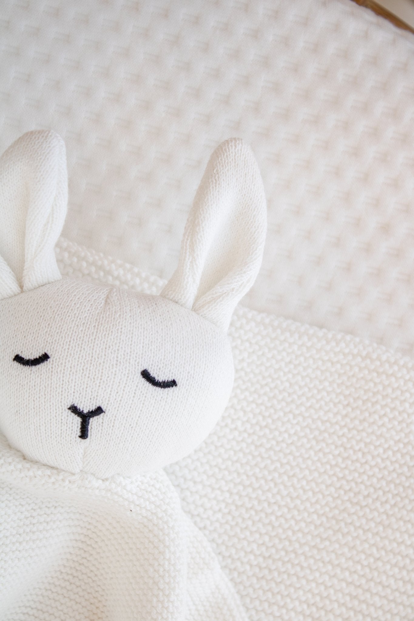 Bunny Comforter | White