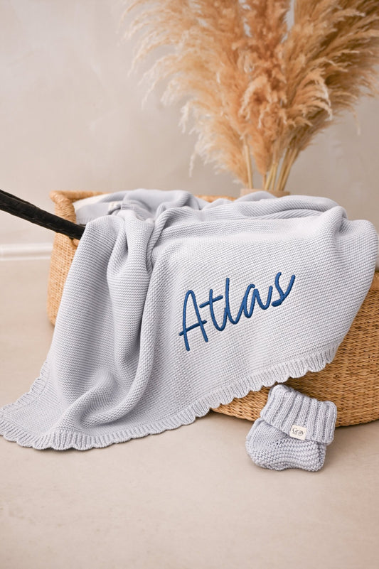 Scalloped Edge Blanket | Powder Blue