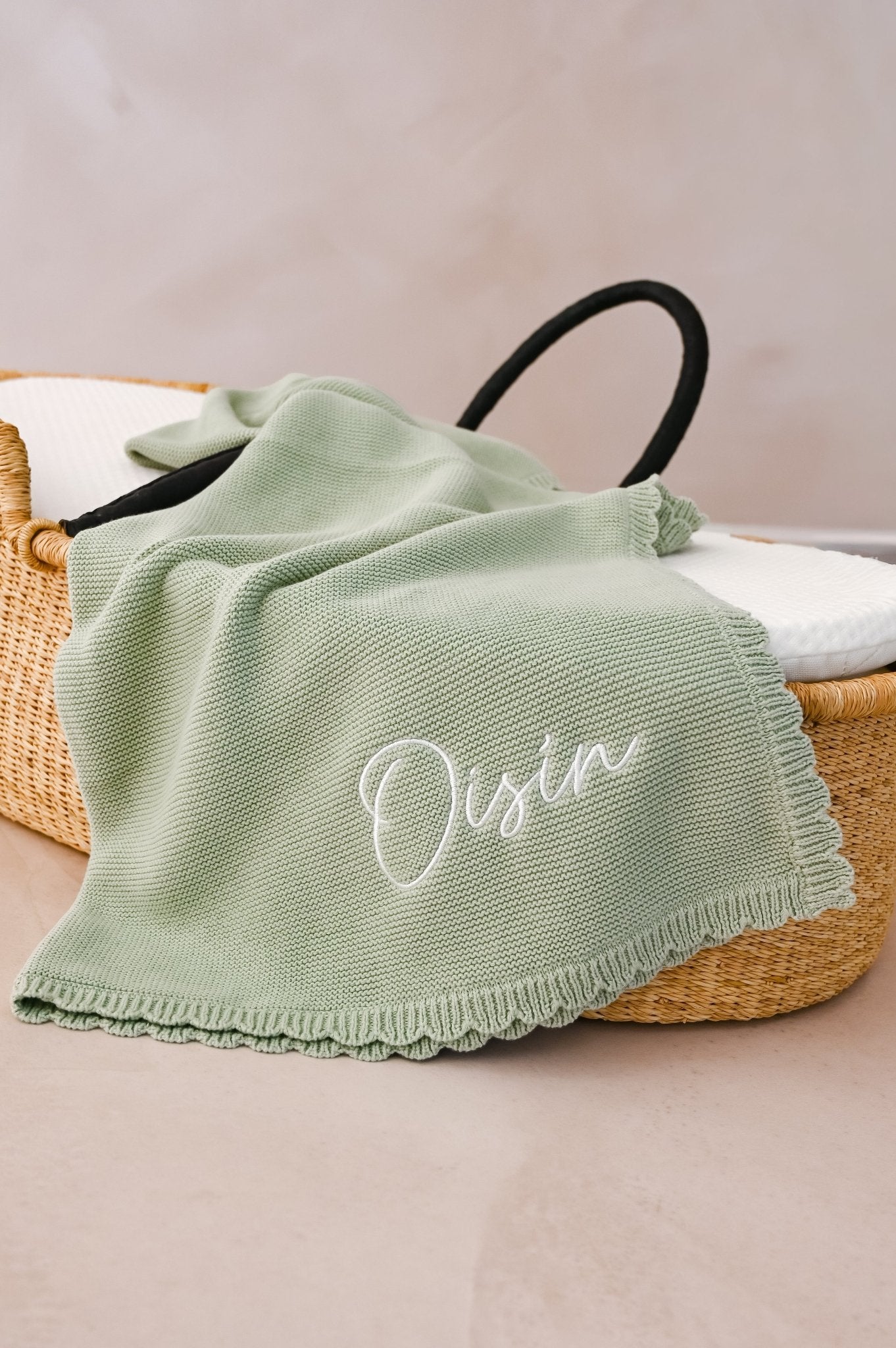 Scalloped Edge Blanket | Sage Green