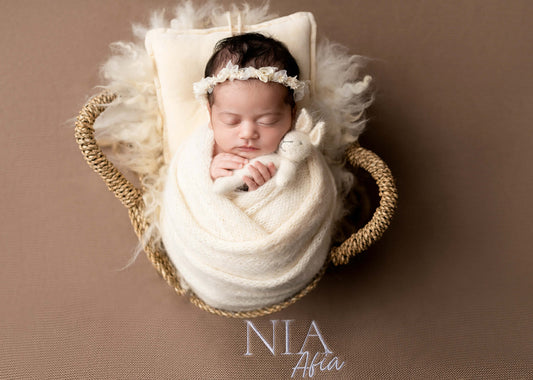 Scalloped Edge Baby Knit Blanket | Mocha