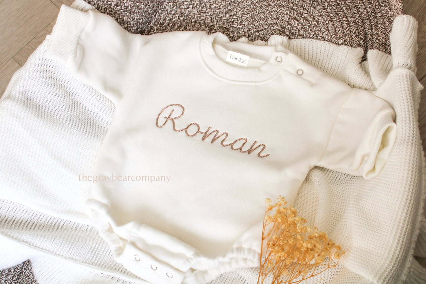 Custom Embroidered Bubble Baby Sweatshirt: Warm and Cosy for Newborns